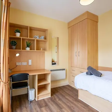 Hébergement de vacances 31 - Stunning Duplex By Shortstays - Sleeps 6 *